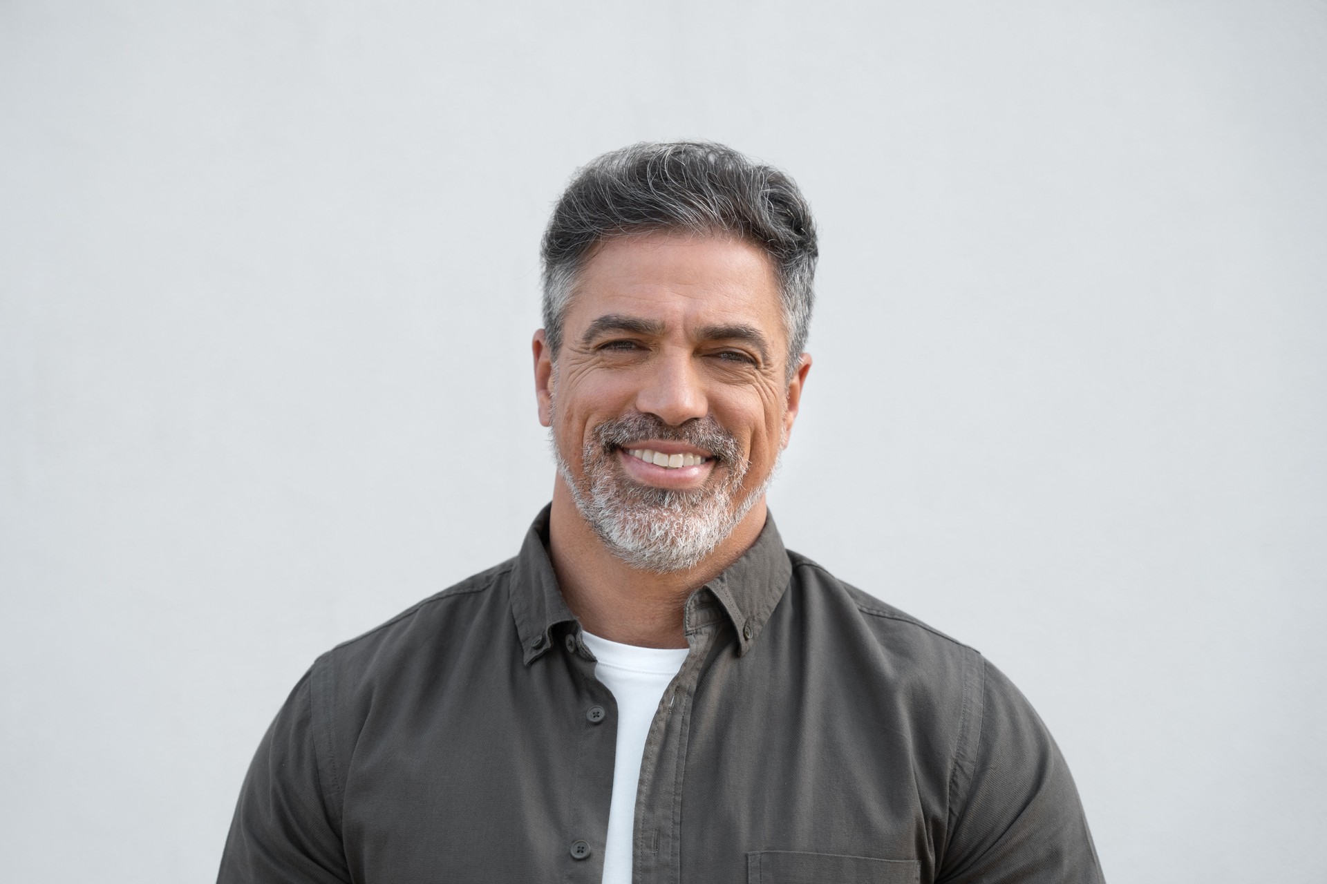 - Carlos Ramírez